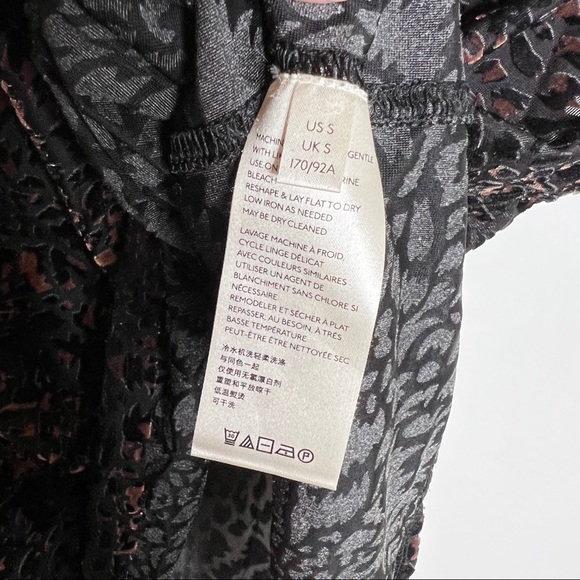 We The Free Velvet Teddy Burnout Tee Black Combo - Picture 12 of 12